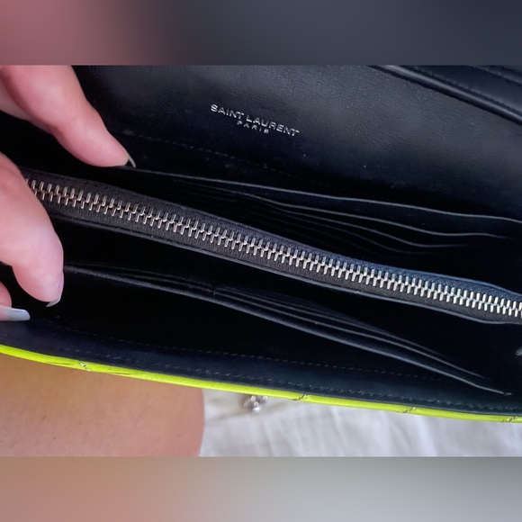 Rare- Ysl Neon Yellow Wallet on Chain - Picture 11 of 15